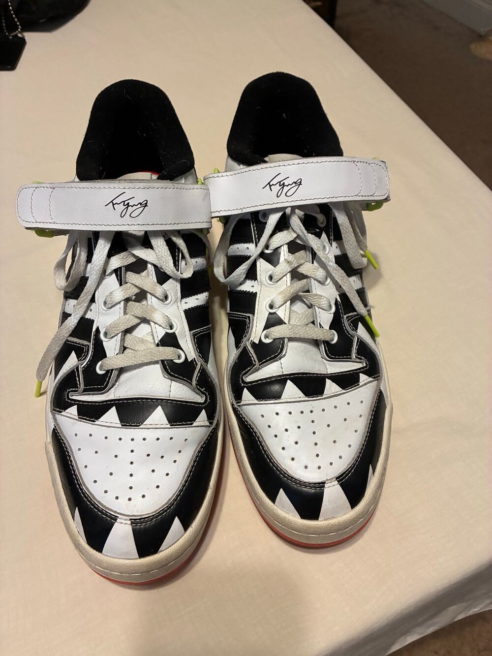 Adidas Jeremy Scott JS Bones Strap Sneakers Black White Mens Rare Streetwear